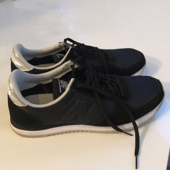 New Balance Shoes - Black New balance sneakers, nwot
